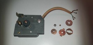 Dual Motor aus Dual Typ 1214 Plattenspieler - Ersatzteil