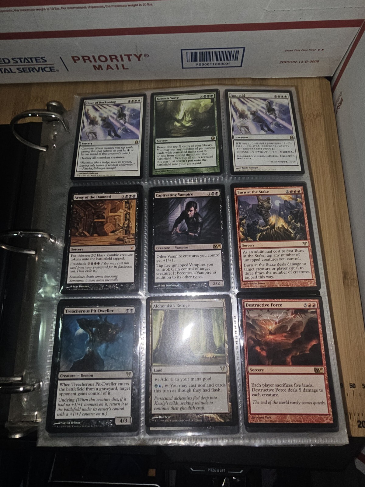 READ DESCRIPTION Magic The Gathering Cards Binder - Assortment of Magic Cards