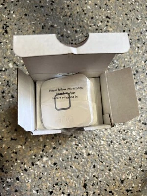 NEW Genuine Arlo Bridge Smart Security Light WireFree No Camera Netgear AB1000