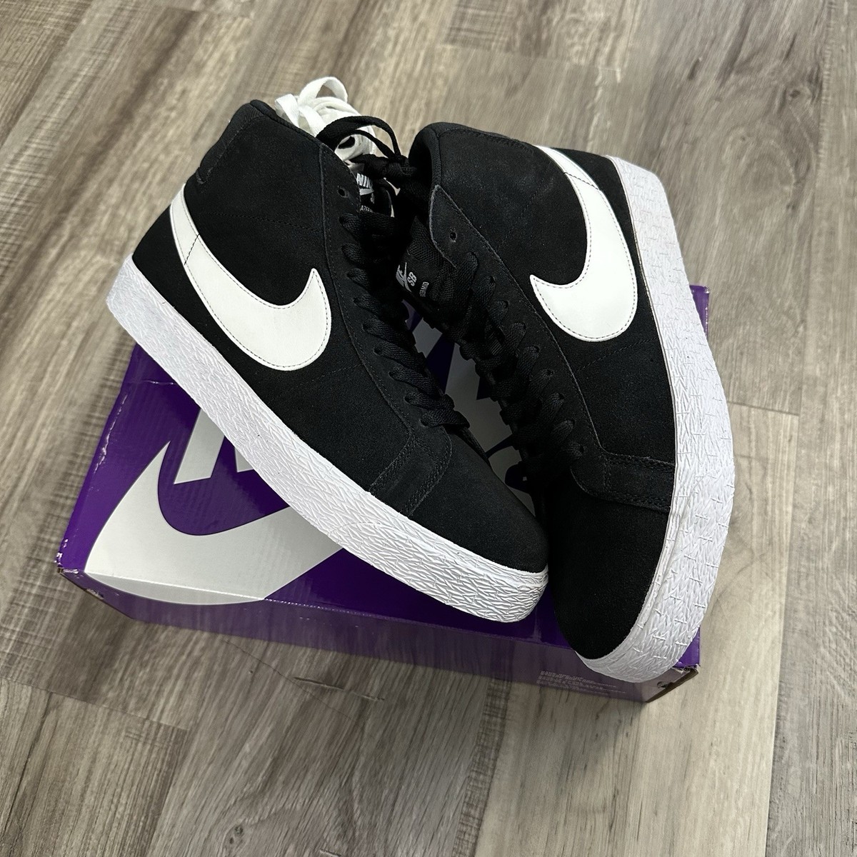 Nike SB Zoom Blazer Mid Black White 864349-002 Men's Size 5