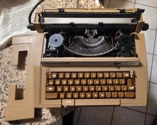 Macchina da scrivere elettrica Smith Corona S301