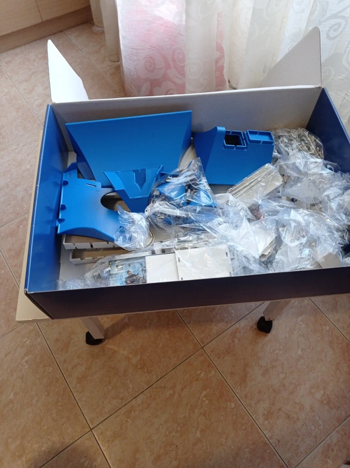 RAVENSBURGER DISNEY CASTLE 3D PUZZLE / CASTELLO DISNEY PUZZLE 3D - Immagine 3 di 3