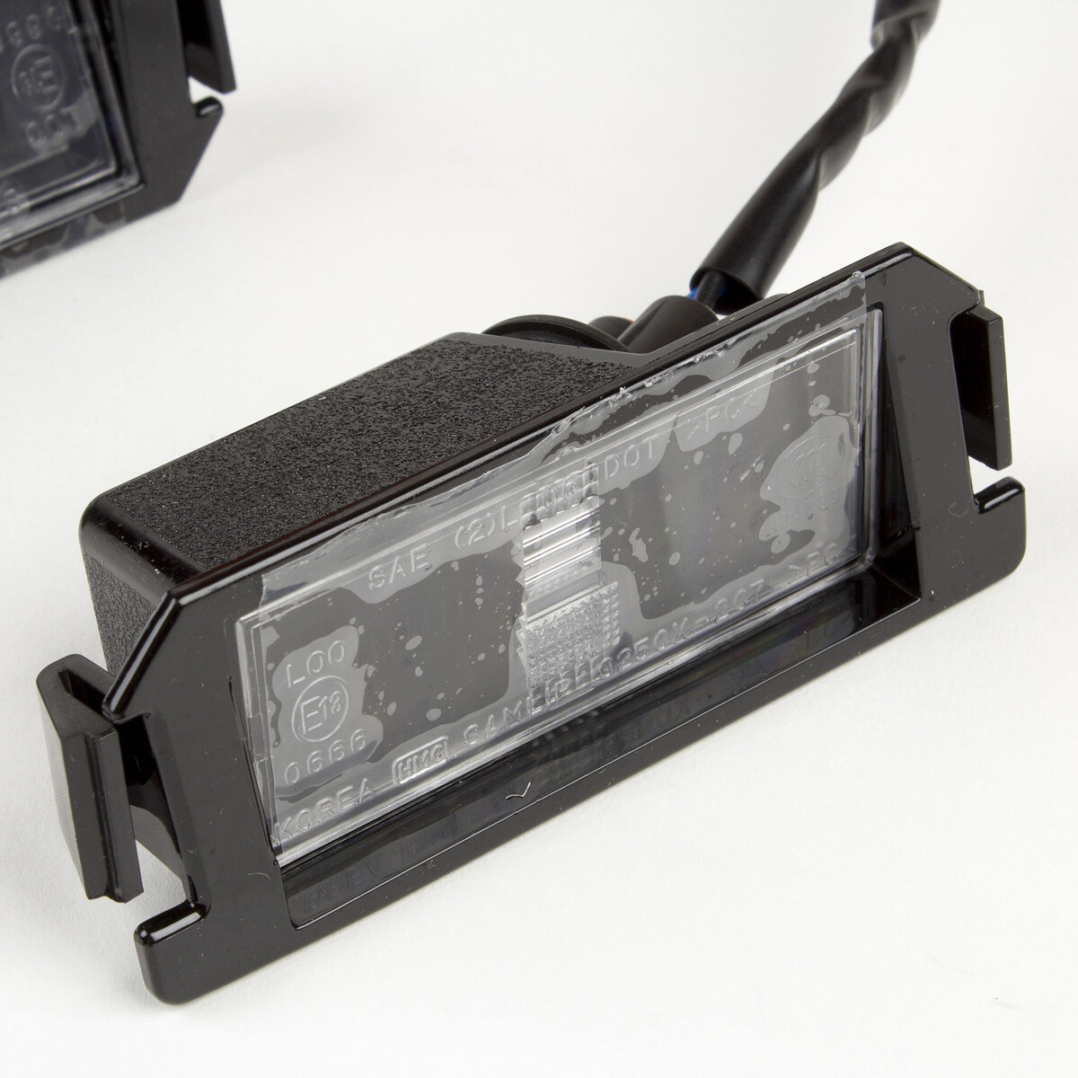 Genuine OEM Hyundai Kia License Plate Lamp Assy 925012K000 fits 2010