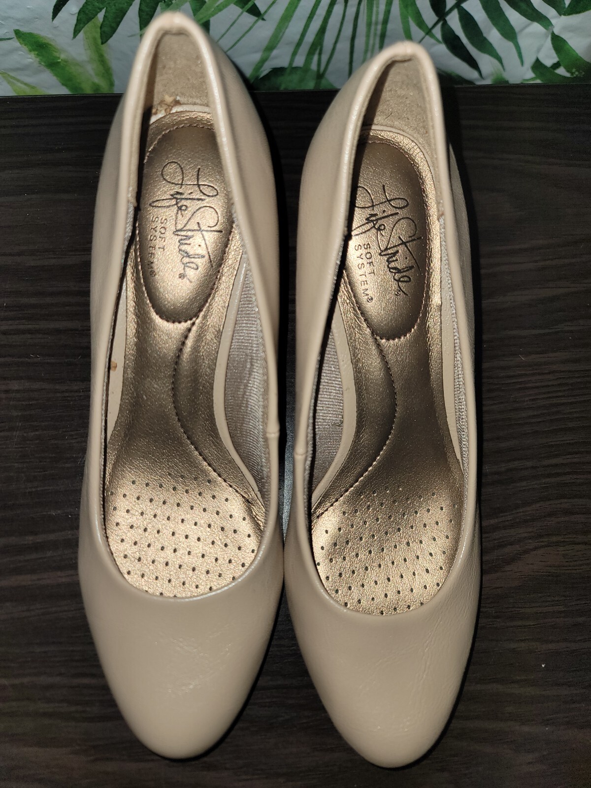 Life Stride Soft System Flex Partial Block Tan Be… - image 10