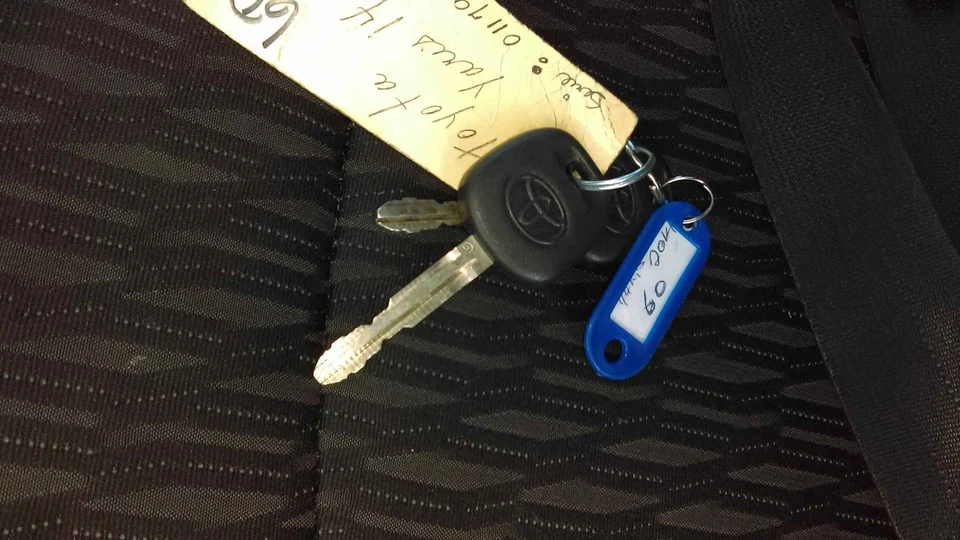 Used Right Quarter Glass fits: 2014 Toyota Yaris Htbk 2 Dr Right Grade A Foto 2 de 4