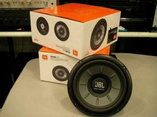 Subwoofers JBL pour véhicule