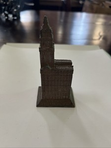 Rare Bronze New York WOOLWORTH BUILDING Metal Souvenir Bank- Pre 1930’s