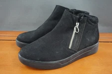 Munro Viera Boots Womens 8 US WW Width Black Leather Zip Ankle Shoes Booties