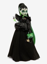 Mattel Creations Off-White c/o Monster High Symphanee Midnight Doll  HNV18