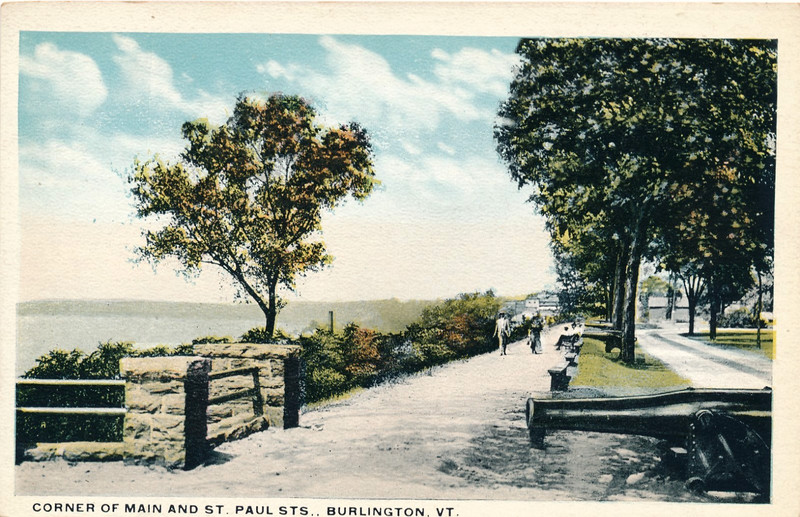 CORNER OF MAIN AND ST. PAUL STS., BURLINGTON, VT.  CANNON. HOUSES. PARK SETTING.