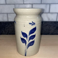 Williamsburg Pottery  Blue Salt Glazed  Crock Utensil  6" X 3.5" crock 