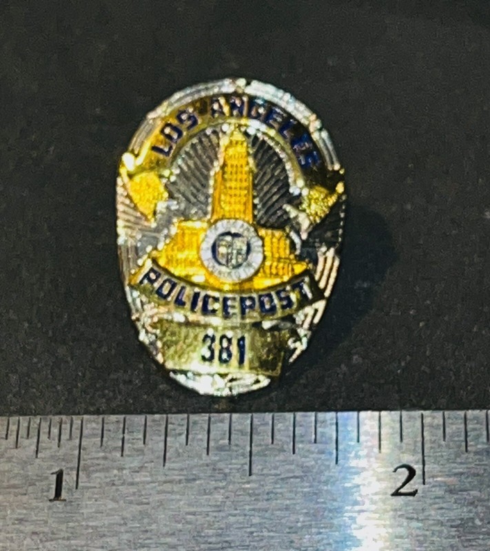 VINTAGE USA POLICE LAPEL PIN TIE TACK LOS ANGELES POLICE POST 381 !