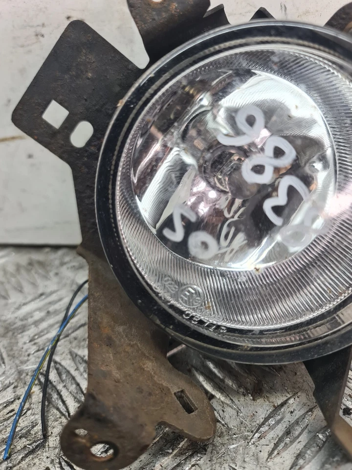 Mitsubishi Grandis 2006 lado del conductor luz antiniebla OSF derecha Foto 2 de 4