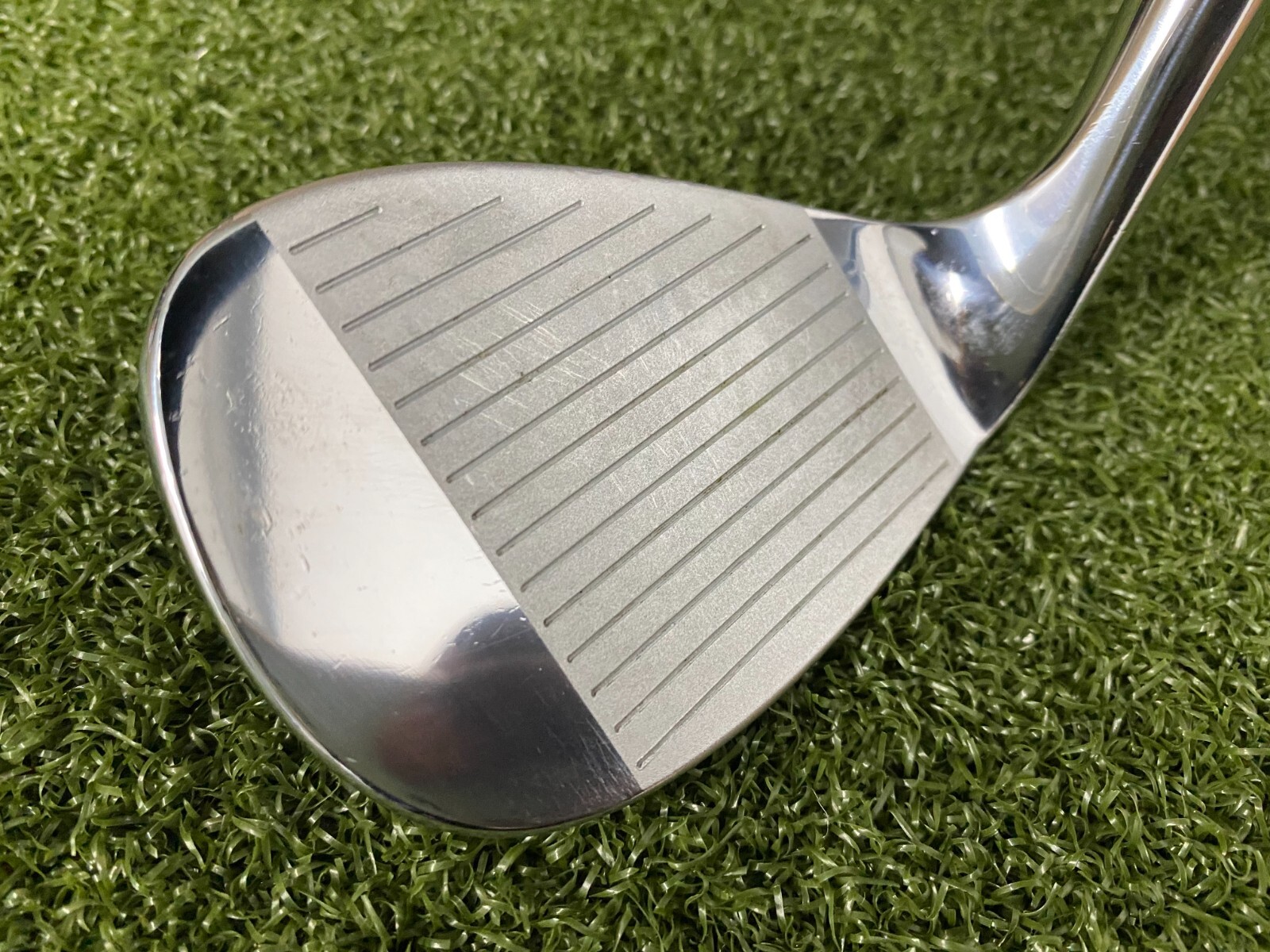 McHenry Metals Strike Bounce System Gap Wedge 52* / RH / Stiff Graphite