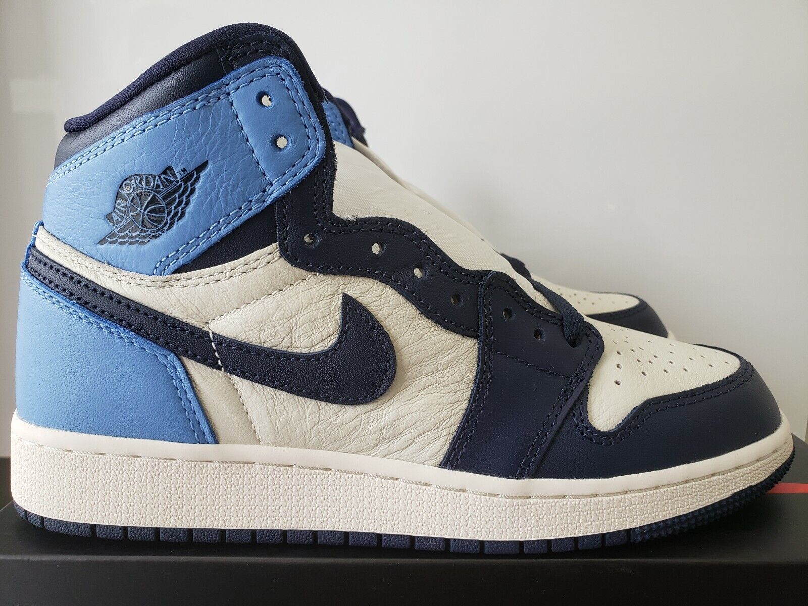 grade school jordan 1 obsidian