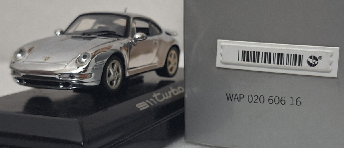 Porsche 911 993 Turbo 1995 Chrome 1:43 Minichamps WAP 020 Porsche 911 993 Turbo 1995 Chrome 1:43 Minichamps WAP 020