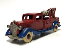 Beautiful Champion 1938 Plymouth Wrecker HTF 8 Tow Truck Arcade Kenton Hubley