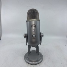 Blue Yeti Professional Multi-Pattern USB Condenser Microphone - Silver