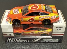 2018 Matt Kenseth 6 Oscar Mayer Lunchables 1/64 NASCAR Lionel Die-Cast