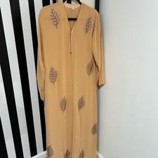 Elegant Abaya with matching Scarf Size 56