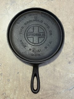 Griswold Cast Iron Griddle Number 6