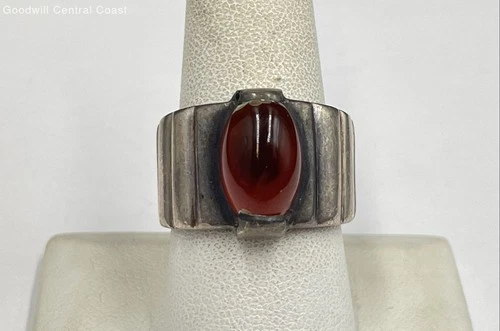 925 Silver Vintage Ring W/ Carnelian Sz. 8.5