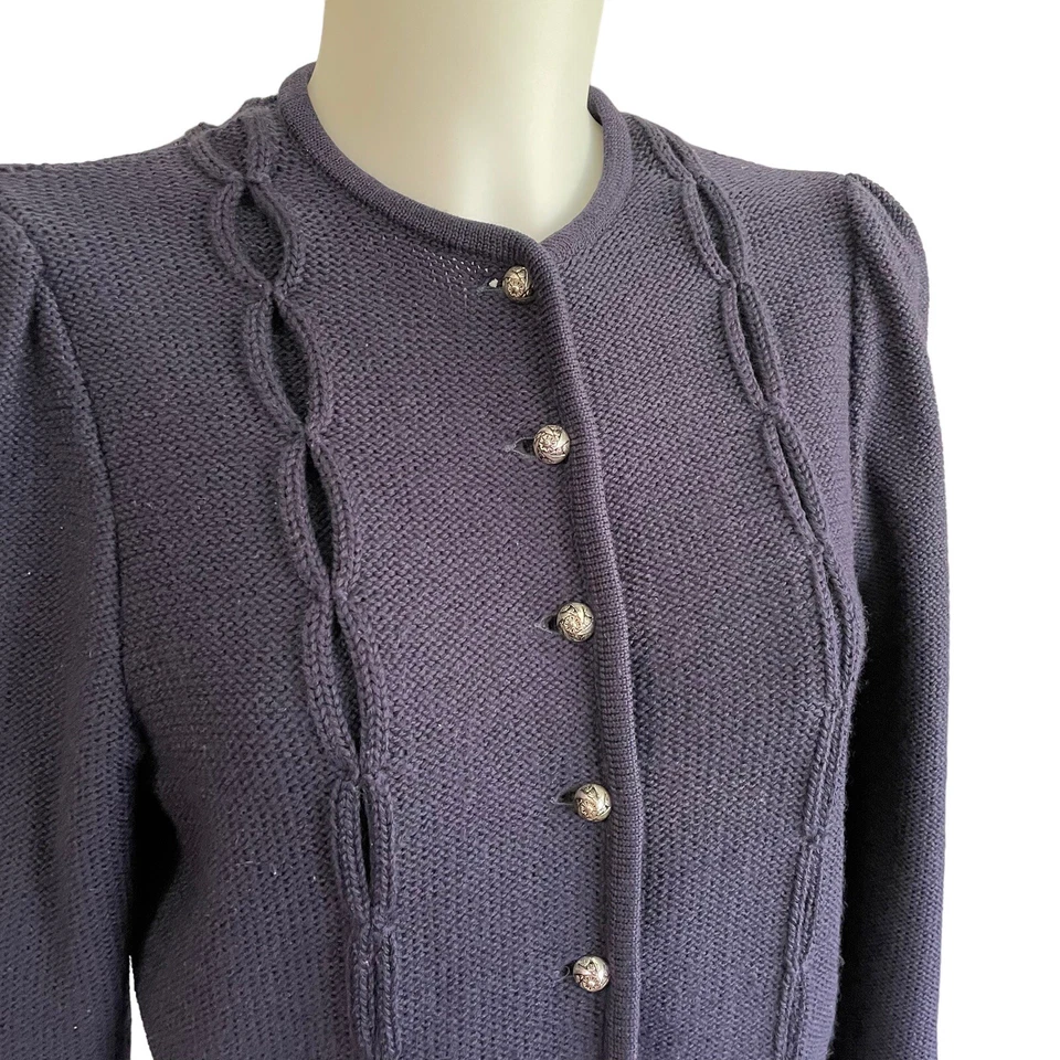 Cárdigan Blazer GEIGER Austria Azul Marino Pura Nueva Lana Tejido Manga Abullonada talla 40/M Foto 2 de 4