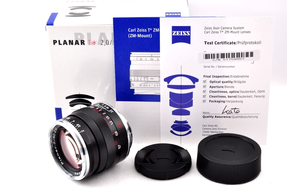 Carl Zeiss Planar T* 50mm f2 ZM Black for Leica M Mount with Carl Zeiss Planar T* 50mm f2 ZM Black for Leica M Mount with