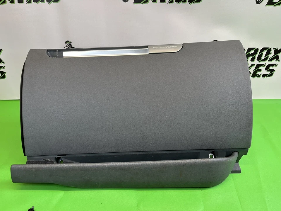 Guantera AUDI TT MK1 QUATTRO gris gris compartimento contenedor compatible con 2000-2006 Foto 3 de 4