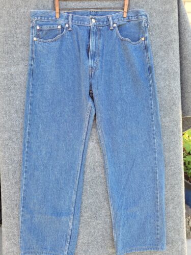 Levis Mens Jeans 38x30 Blue Denim 505 Regular Straight Fit Medium Wash Mid Rise - Picture 1 of 9