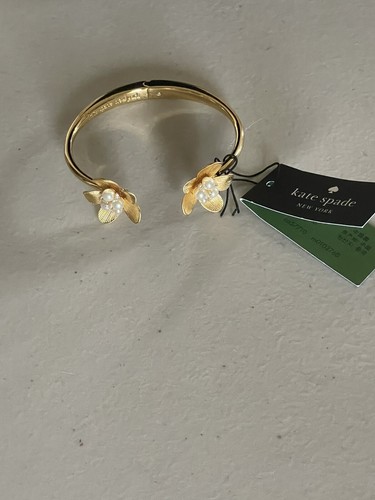 KATE SPADE SATURDAY GARDEN PARTY CUFF BRACELET IN CREAM /GOLD - Picture 9 of 11