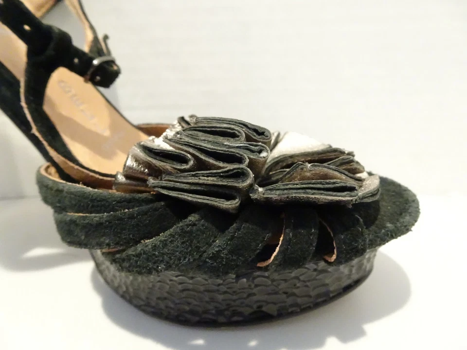 Sandalias de aguja negras JEFFREY CAMPBELL talla 8,5 Diana detalle de flores metálicas Foto 4 de 4