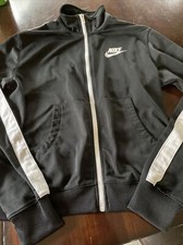 Womens Nike m black track style zip up jacket. EUC Shipping Lower 48