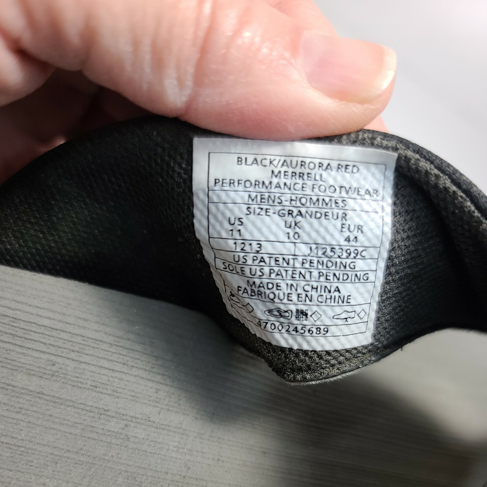 Black Aurora Red Merrell Performance Footwear Men… - image 6