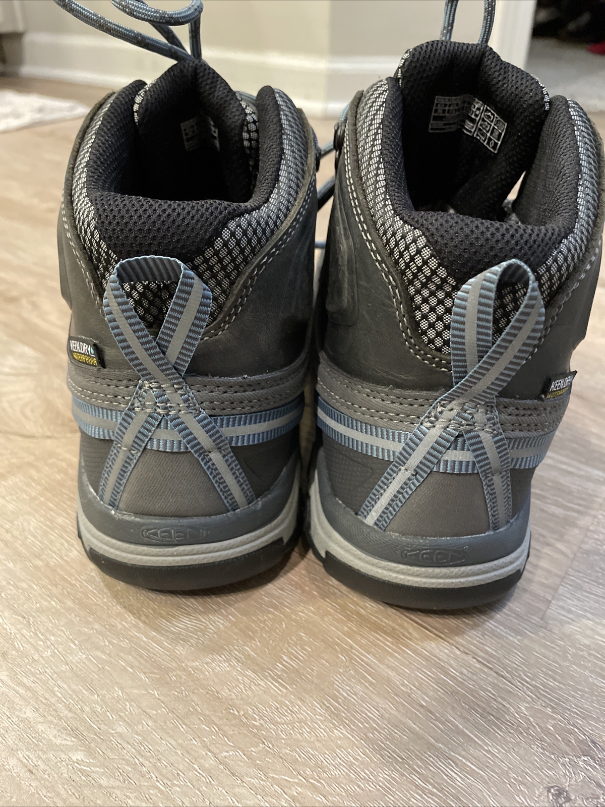 KEEN Targhee III Stivali da trekking medi impermeabili Donna 7 5 (38 euro) Nuovi con scatola