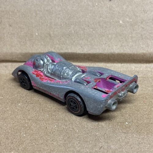 Mattel Hot Wheels Redline 1970 Jet Threat Metallic Hot Pink - Picture 7 of 15