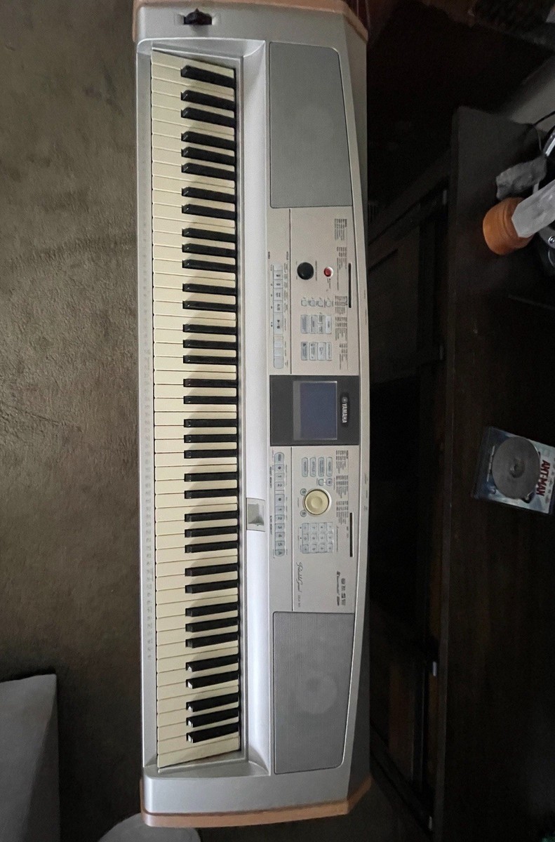 Yamaha PSR E303 Keyboard Piano Synthesizer for sale online | eBay