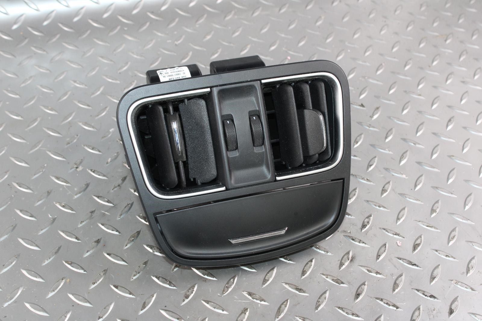 17-20 Levante Black Floor Center Console Rear Heat AC Air Vent Trim Panel OEM OE