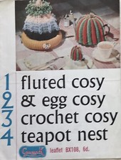 147. Vintage Knitting Pattern Greenock Cosys and Teapot nest