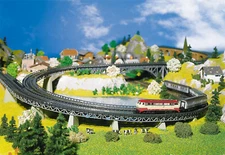 Faller 222543 N scale 1:160 Kit of 6 Track beds, curved