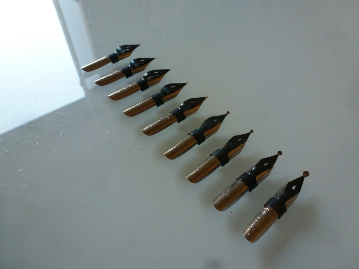 9 PLUMES TRERAID / BLANZY CONTE GILBERT / CALLIGRAPHIE