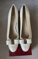 Salvatore Ferragamo White Lillaz Vara Bow Pumps Heel Shoes 10 AA 2A