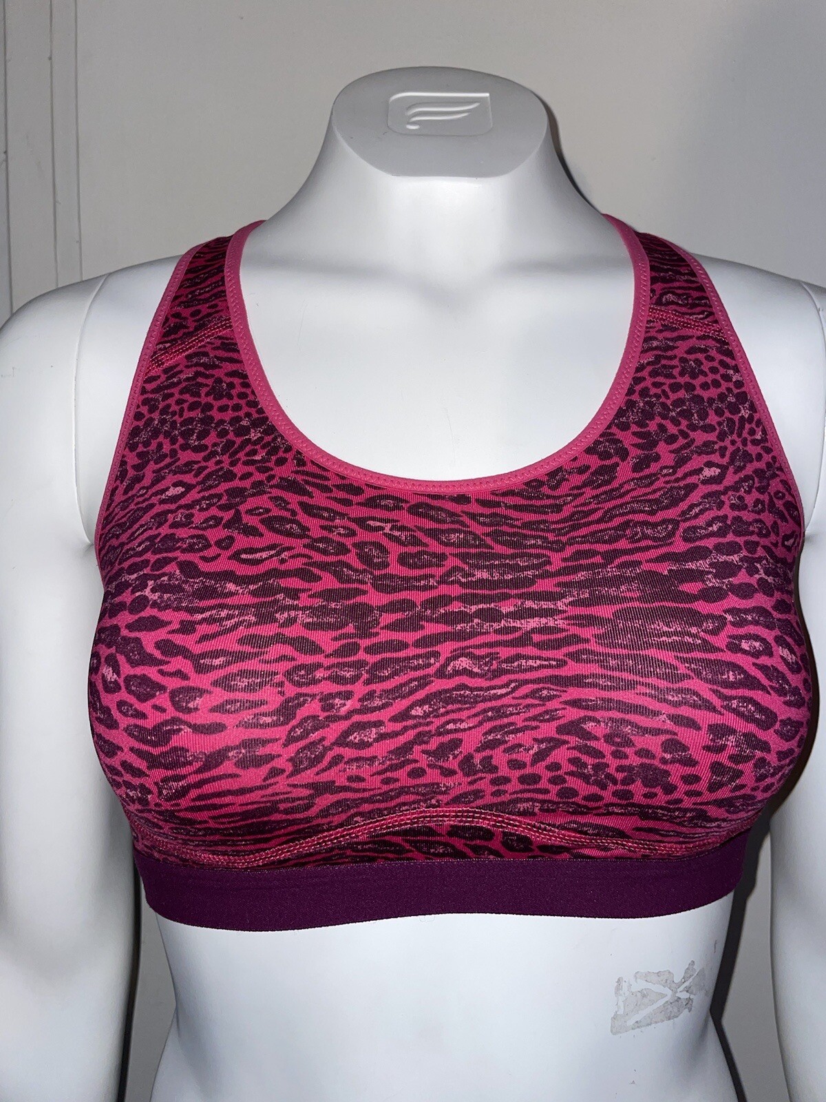 Nike Sports Bra, Pro Dri-Fit Women's Racerback Athletic Gym , Size Medium-image