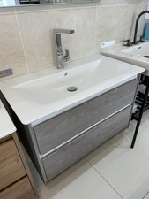 Ideal Standard Connect Air Vanity Unit & Basin & Tap Ex Display