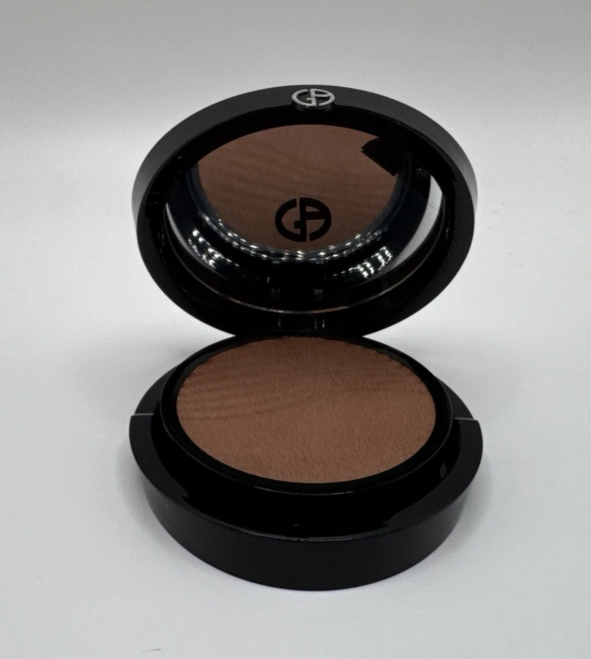 Giorgio Armani Luminous Silk Glow Fusion Powder ~ 11.5 ~ 3.5g / .12 Oz - Image 3 of 4