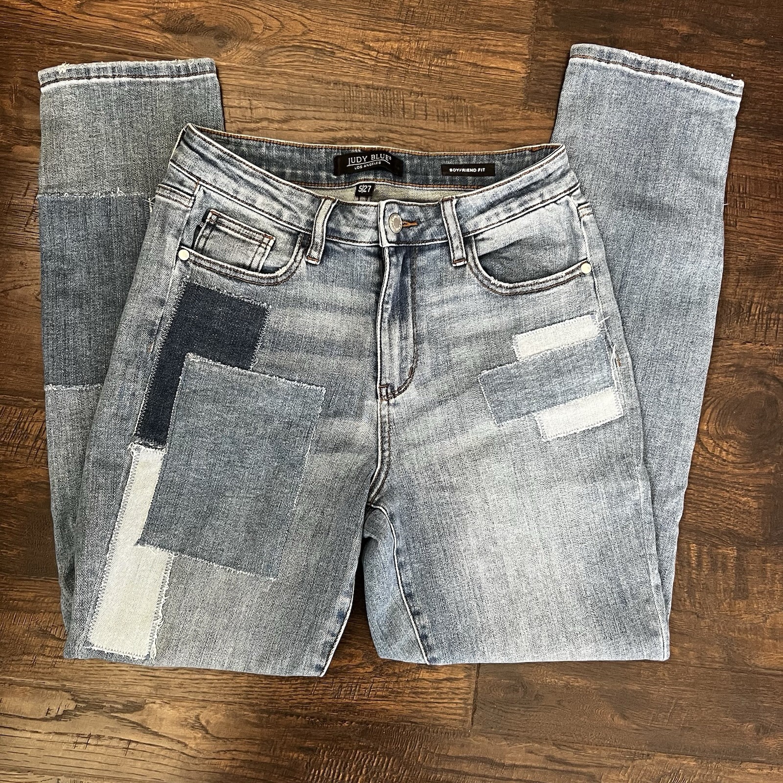 Judy Blue High Waist Boyfriend Fit Jeans  5/27 Patchwork Style JB88499 Womens