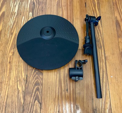 Alesis 10'' Cymbal (Used 1 Zone) w/14'' Arm, Cable & Nitro Clamp (1 1/8'') E-Drum