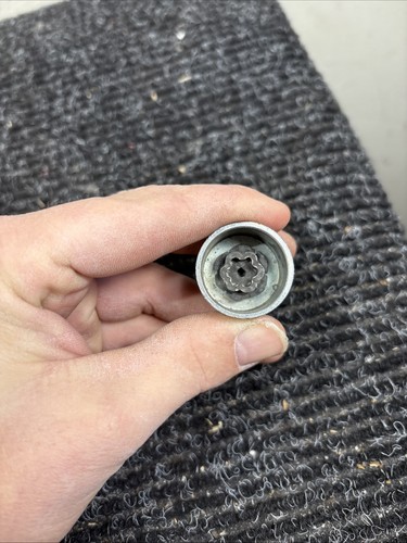 Replacement Wheel Lock Key (Key Only) NO PART# READ DESCRIPTION - Picture 6 of 8
