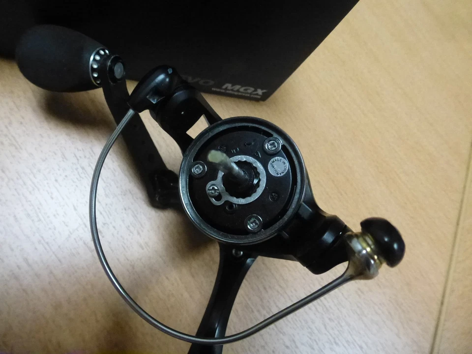 reel Abu Garcia REVO MGX 20 moulinet reels spinning not working - Photo 3/4