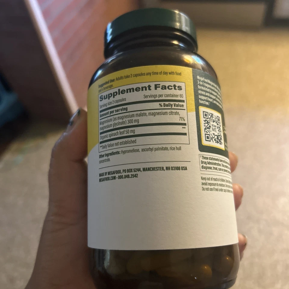 Magnesio 300 (120 cápsulas) de MegaFood  Foto 2 de 2